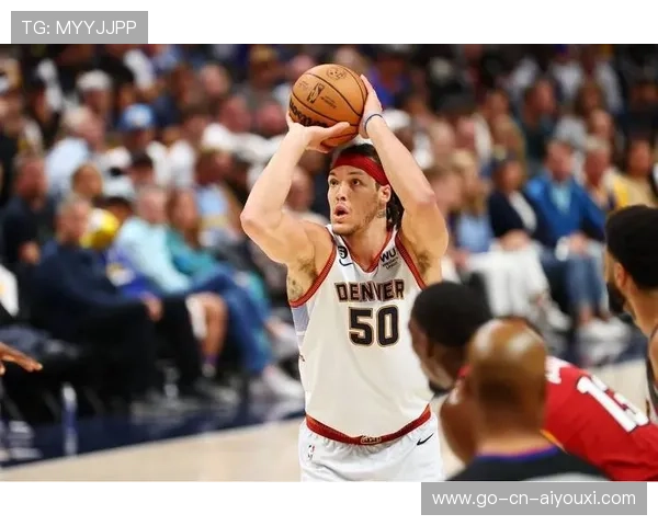 约基奇谈戈登扣篮风波幽默回应，约基奇扣篮视频